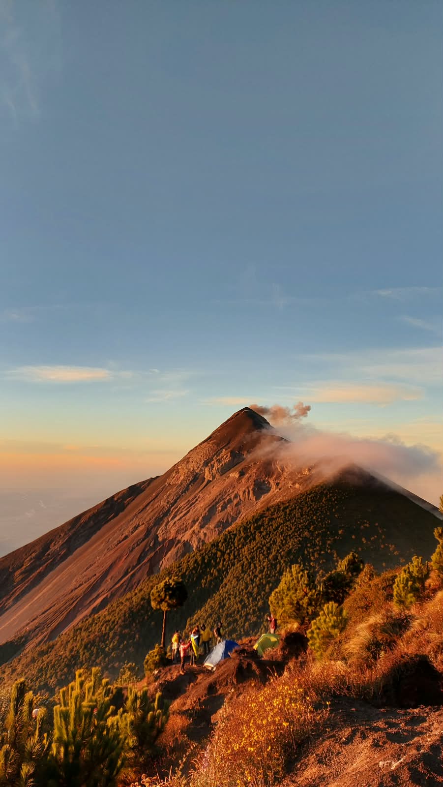 Volcán Acatenango y el Fuego, Guatemala